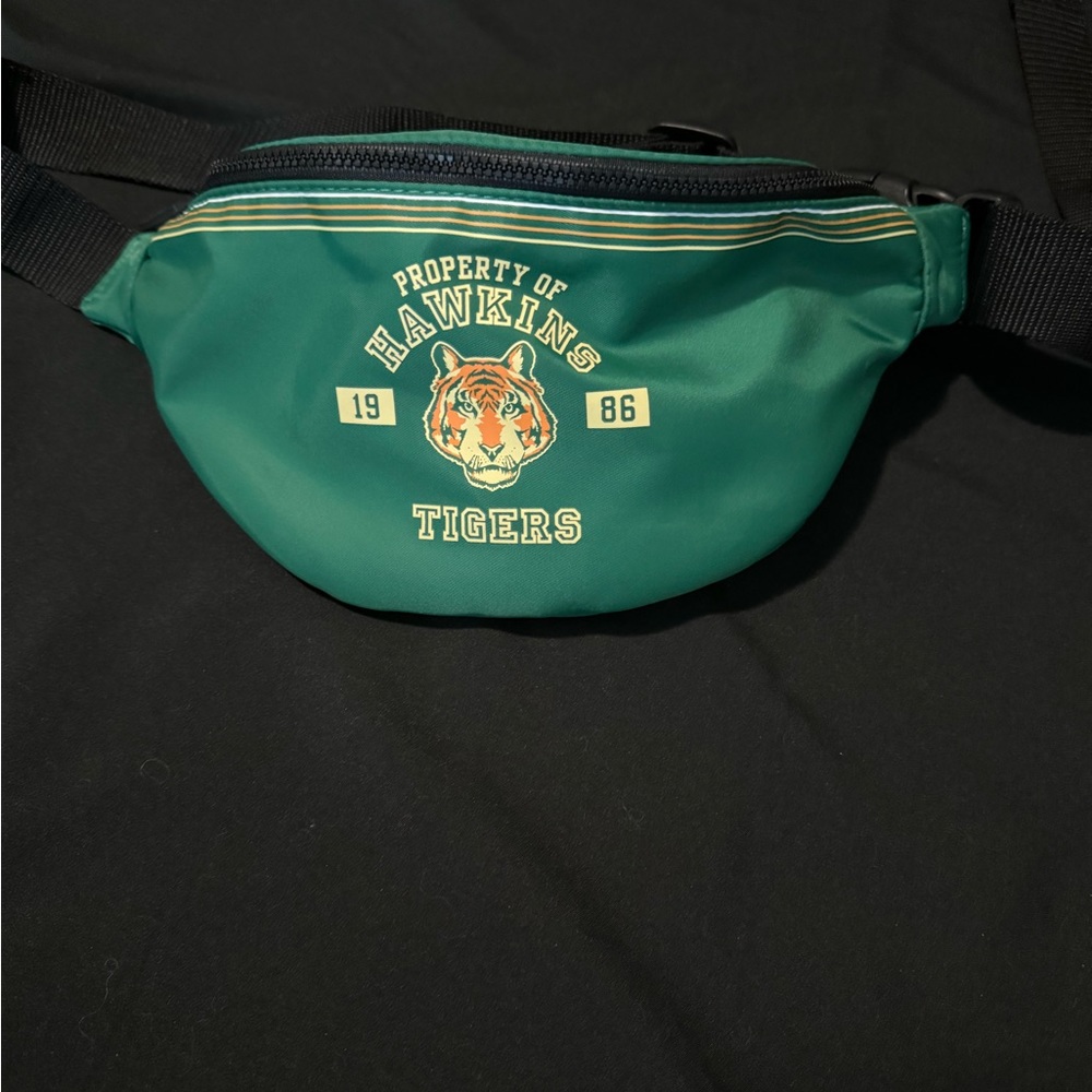 Mac Stranger Things fanny pack